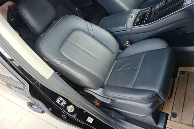 Used GAC Trumpchi M8 2023 Lingxiu Series 390T Deluxe Edition Right Front Seat