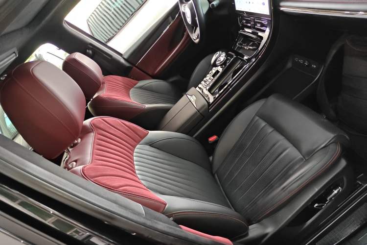 Used GAC Trumpchi M8 2023 Zongshi Series Dual-Motor YuZun Edition Right Front Seat
