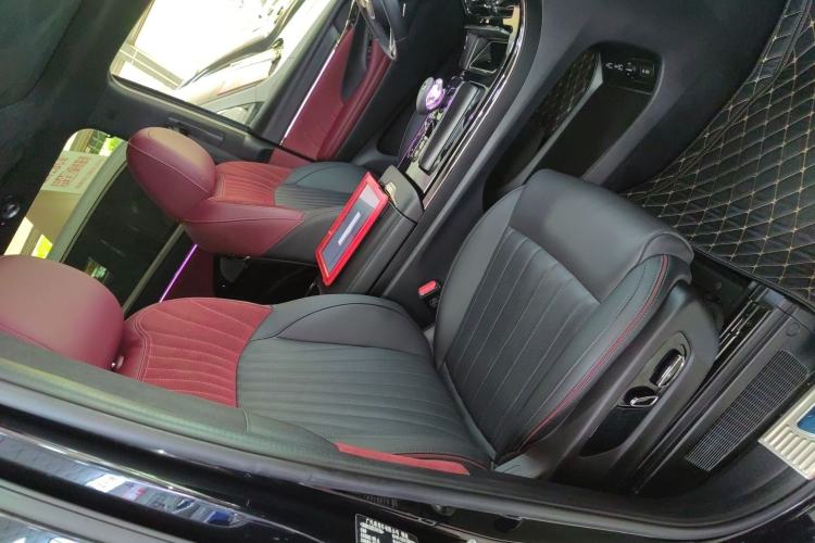 Used GAC Trumpchi M8 2023 Zongshi Series Dual-Motor Supreme Edition Right Front Seat