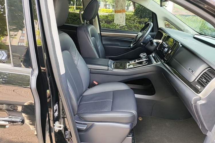 Used GAC Trumpchi M8 2023 Lingxiu Series 390T Deluxe Edition Right Front Seat