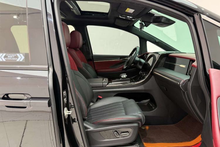 Used GAC Trumpchi M8 2023 Zongshi Series Dual-Motor YuZun Edition Right Front Seat