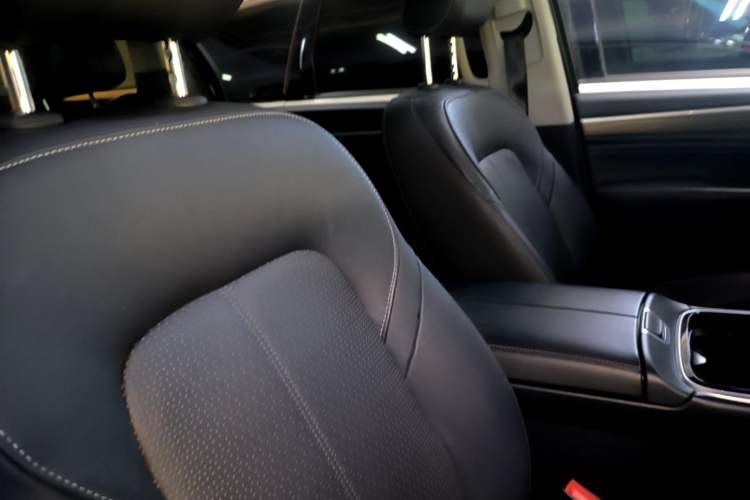 Used GAC Trumpchi M8 2023 Lingxiu Series 390T Deluxe Edition Right Front Seat