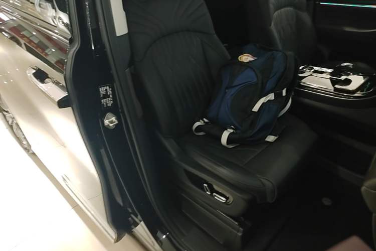 Used GAC Trumpchi M8 2023 Zongshi Series 400T Ultimate Edition Right Front Seat