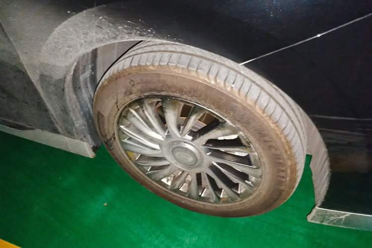 Used GAC Trumpchi M8 2023 Zongshi Series 400T Flagship Edition Right Front Wheel Hub