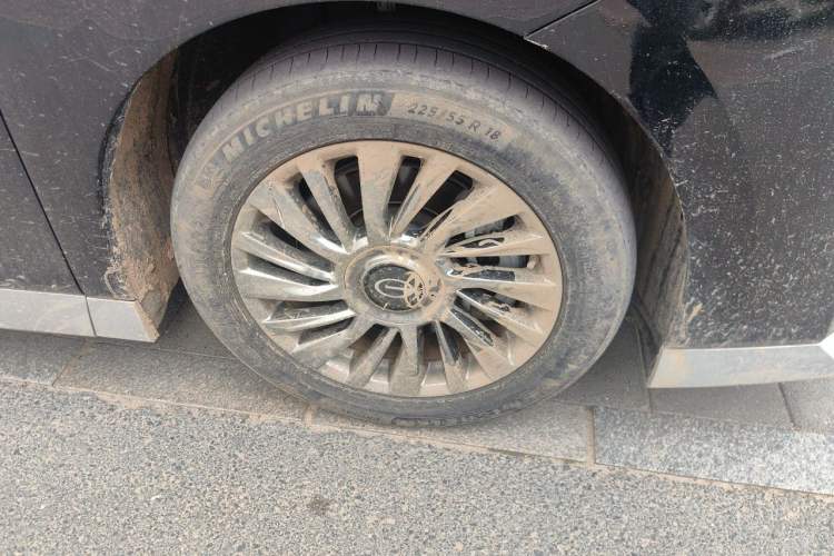 Used GAC Trumpchi M8 2023 Zongshi Series 400T Flagship Edition Right Front Wheel Hub