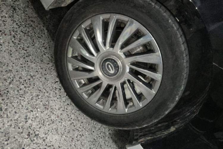 Used GAC Trumpchi M8 2023 Zongshi Series 400T Flagship Edition Right Front Wheel Hub