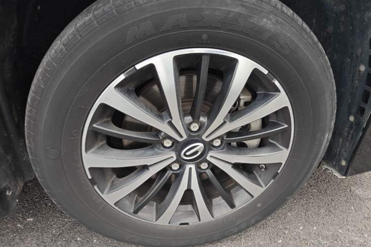 Used GAC Trumpchi M8 2023 Lingxiu Series 390T Deluxe Edition Right Front Wheel Hub