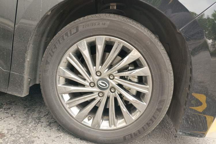 Used GAC Trumpchi M8 2023 Master Series 390T Ultimate Edition Right Front Wheel Hub
