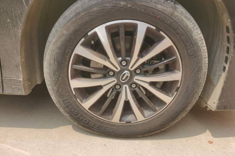 Used GAC Trumpchi M8 2023 Lingxiu Series 390T Luxury Edition Right Front Wheel Hub