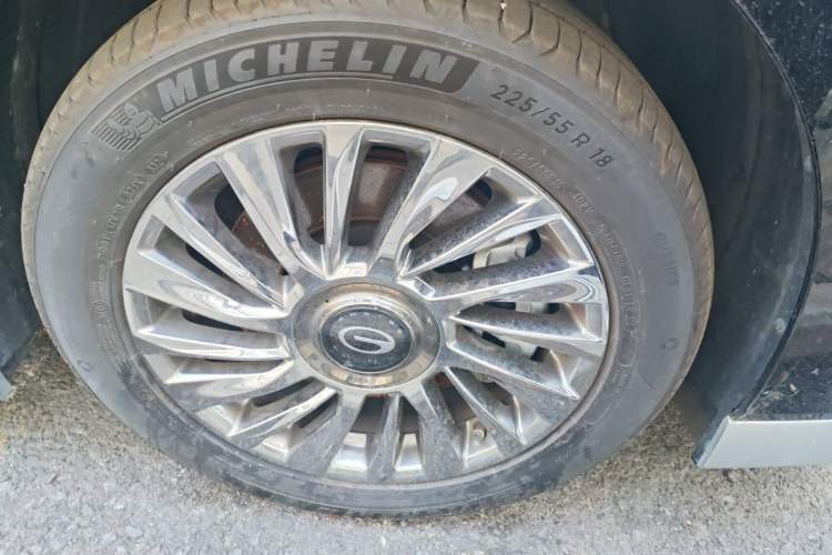 Used GAC Trumpchi M8 2023 Zongshi Series 400T Ultimate Edition Right Front Wheel Hub