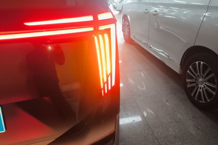 Used GAC Trumpchi M8 2023 Zongshi Series 400T Flagship Edition Right Rear Taillight