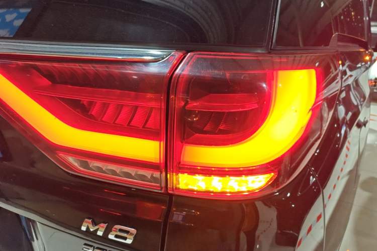 Used GAC Trumpchi M8 2023 Lingxiu Series 390T Deluxe Edition Right Rear Taillight