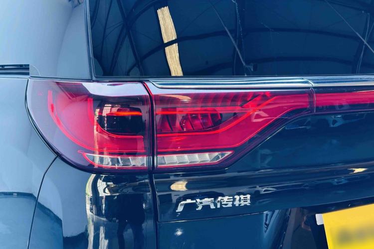 Used GAC Trumpchi M8 2023 Lingxiu Series 390T Deluxe Edition Right Rear Taillight