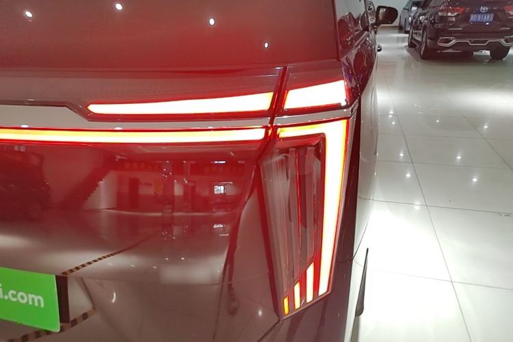 Used GAC Trumpchi M8 2023 Zongshi Series 400T Ultimate Edition Right Rear Taillight