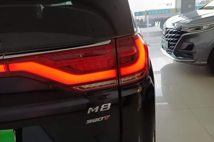 Used GAC Trumpchi M8 2023 Lingxiu Series 390T Prestige Edition Right Rear Taillight