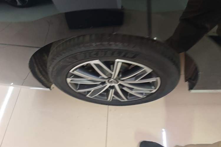 Used GAC Trumpchi M8 2023 Zongshi Series 400T Ultimate Edition Right Rear Wheel Hub