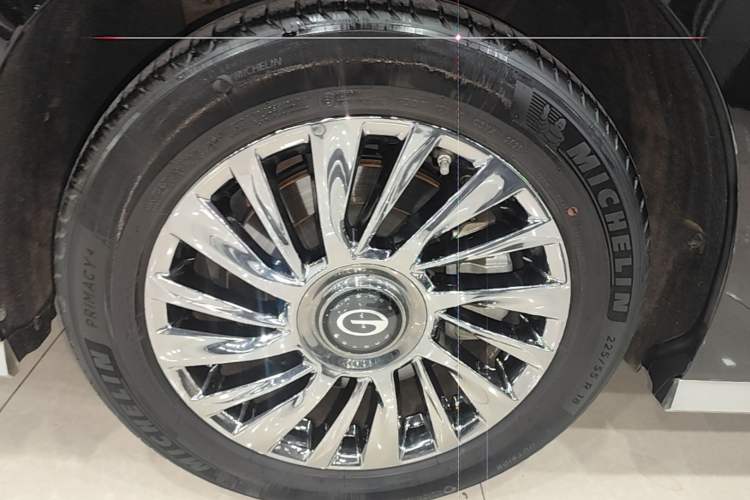 Used GAC Trumpchi M8 2023 Zongshi Series 400T Ultimate Edition Right Rear Wheel Hub
