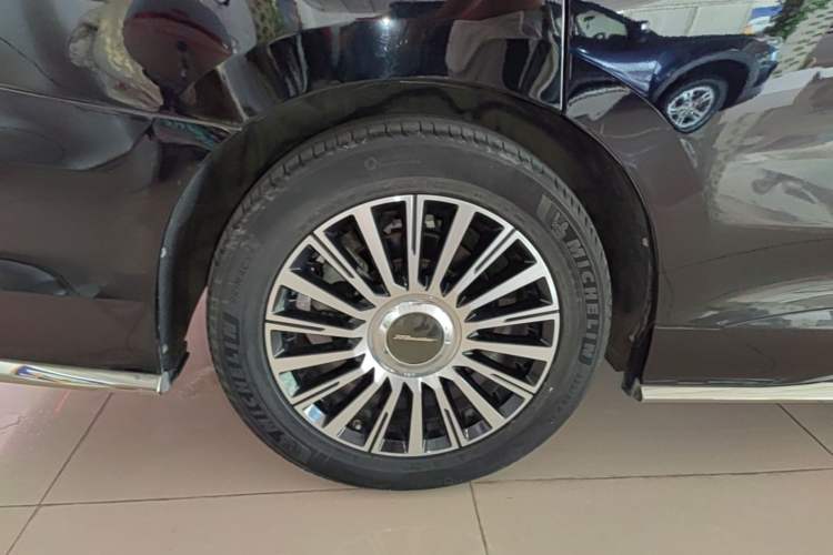 Used GAC Trumpchi M8 2023 Facelift Master Series 390T Four-Seat Deluxe Edition Right Rear Wheel Hub
