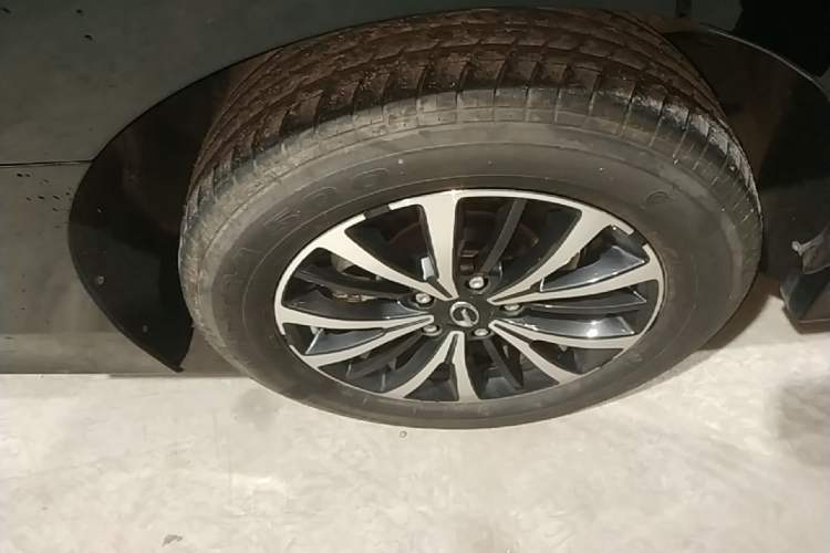 Used GAC Trumpchi M8 2023 Lingxiu Series 390T Deluxe Edition Right Rear Wheel Hub
