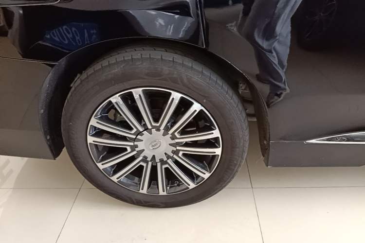 Used GAC Trumpchi M8 2023 Lingxiu Series 390T Prestige Edition Right Rear Wheel Hub