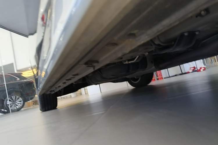 Used GAC Trumpchi M8 2023 Zongshi Series 400T Ultimate Edition Right Side Sill