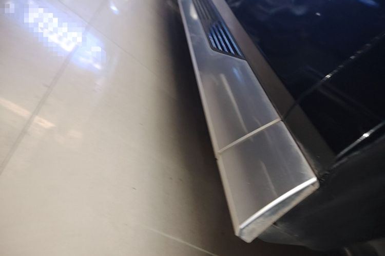 Used GAC Trumpchi M8 2023 Zongshi Series Dual-Motor Supreme Edition Right Side Sill