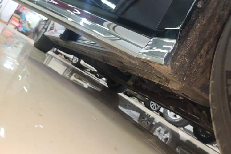 Used GAC Trumpchi M8 2023 Zongshi Series 400T Ultimate Edition Right Side Sill