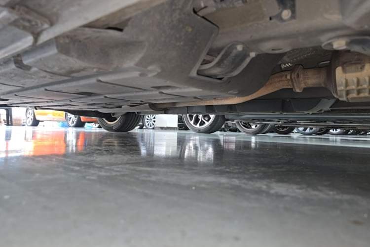 Used GAC Trumpchi M8 2023 Zongshi Series Dual-Motor YuZun Edition Right Side Sill