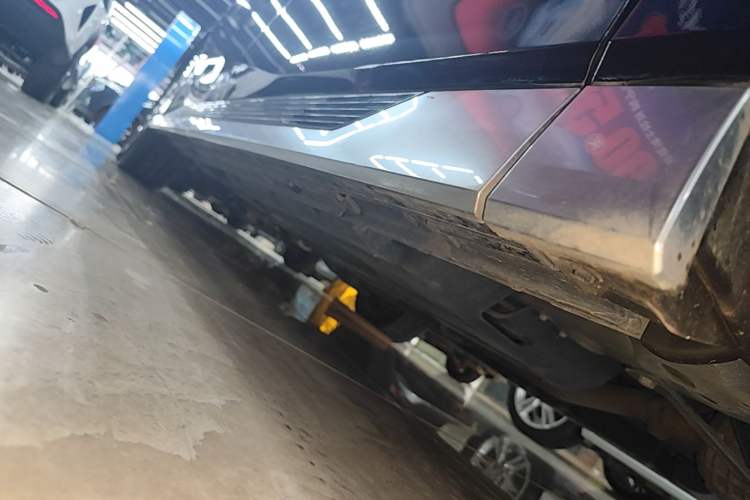 Used GAC Trumpchi M8 2023 Zongshi Series 400T Flagship Edition Right Side Sill
