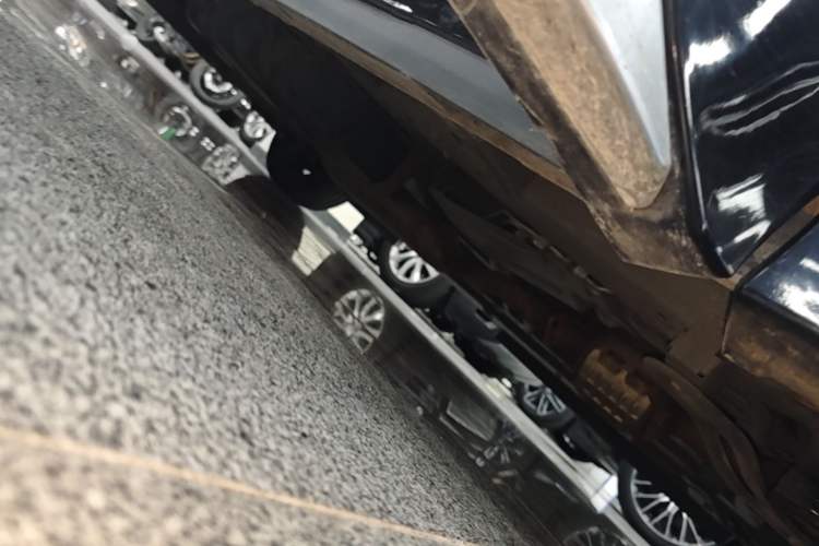 Used GAC Trumpchi M8 2023 Lingxiu Series 390T Prestige Edition Right Side Sill