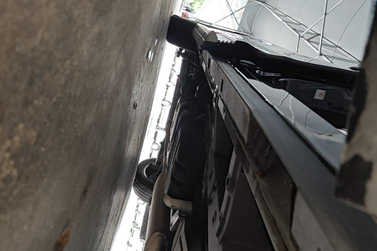 Used GAC Trumpchi M8 2023 Master Series 390T Ultimate Edition Right Side Sill