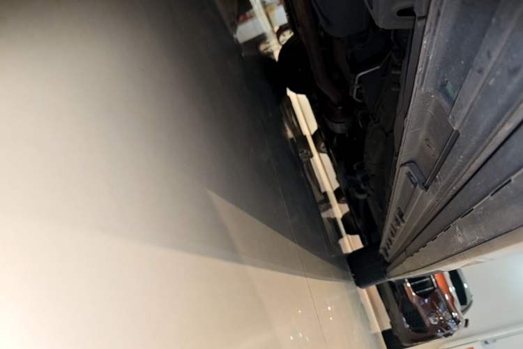 Used GAC Trumpchi M8 2023 Zongshi Series Dual-Motor Supreme Edition Right Side Sill