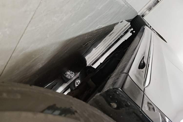 Used GAC Trumpchi M8 2023 Lingxiu Series 390T Ultimate Edition Right Side Sill