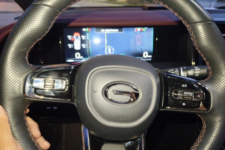 Used GAC Trumpchi M8 2023 Zongshi Series Dual-Motor Supreme Edition Steering Wheel