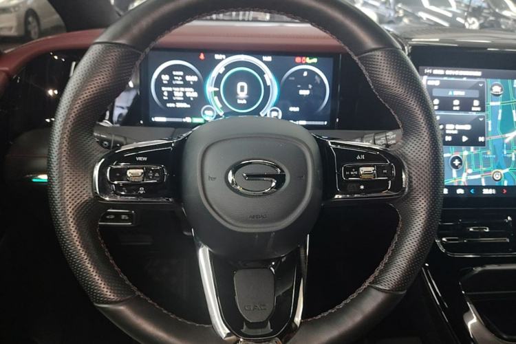 Used GAC Trumpchi M8 2023 Zongshi Series Dual-Motor Supreme Edition Steering Wheel