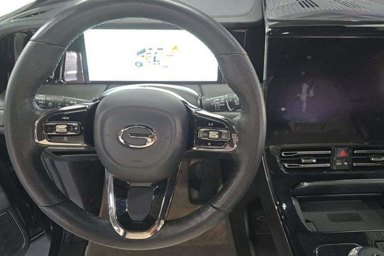 Used GAC Trumpchi M8 2023 Zongshi Series Dual-Motor YuZun Edition Steering Wheel