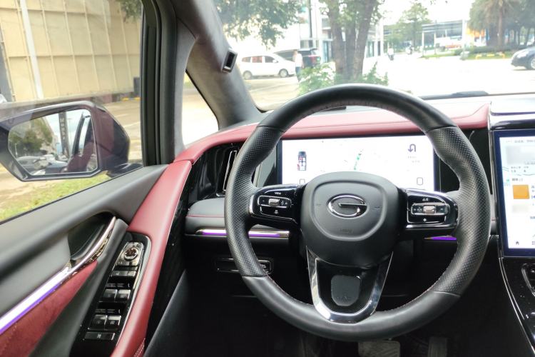 Used GAC Trumpchi M8 2023 Zongshi Series Dual-Motor Flagship Edition Steering Wheel