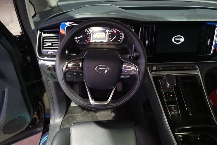 Used GAC Trumpchi M8 2023 Lingxiu Series 390T Deluxe Edition Steering Wheel