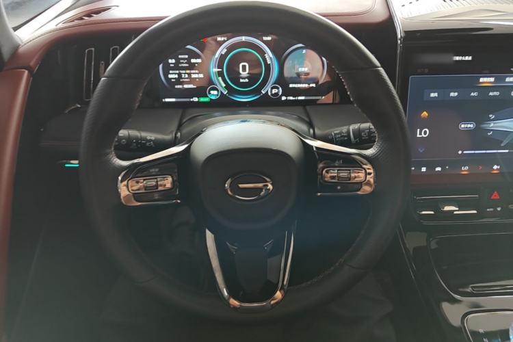 Used GAC Trumpchi M8 2023 Zongshi Series Dual-Motor Flagship Edition Steering Wheel