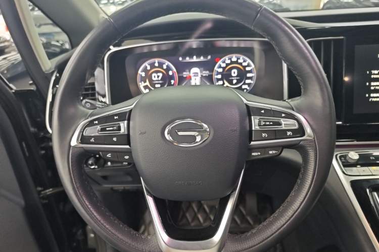 Used GAC Trumpchi M8 2023 Lingxiu Series 390T Prestige Edition Steering Wheel