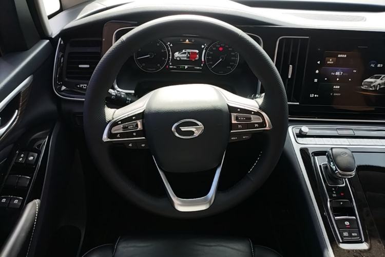 Used GAC Trumpchi M8 2023 Lingxiu Series 390T Deluxe Edition Steering Wheel