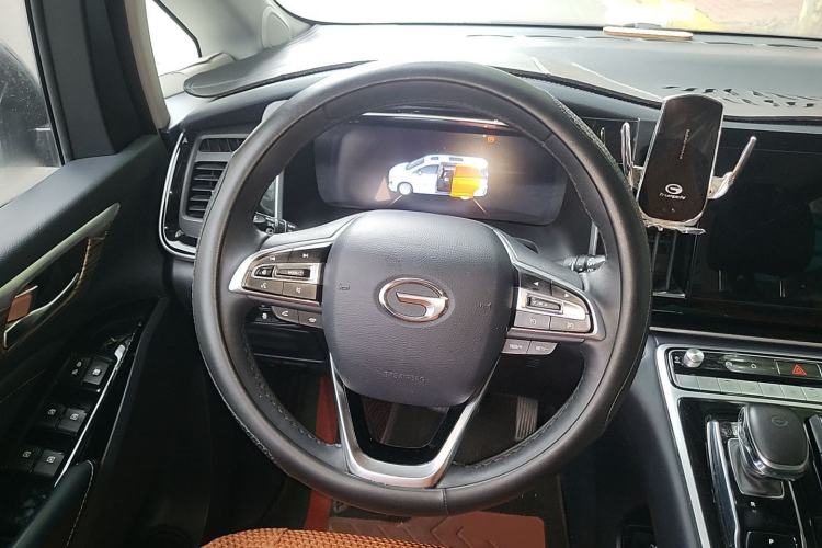Used GAC Trumpchi M8 2023 Master Series 390T Ultimate Edition Steering Wheel