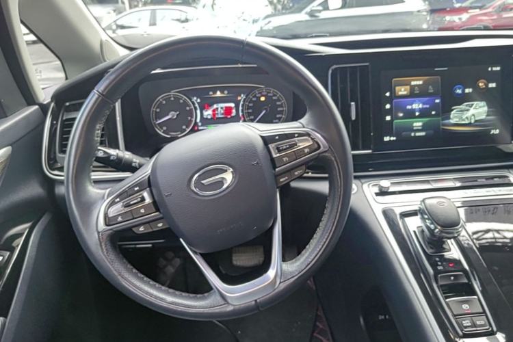 Used GAC Trumpchi M8 2023 Lingxiu Series 390T Deluxe Edition Steering Wheel