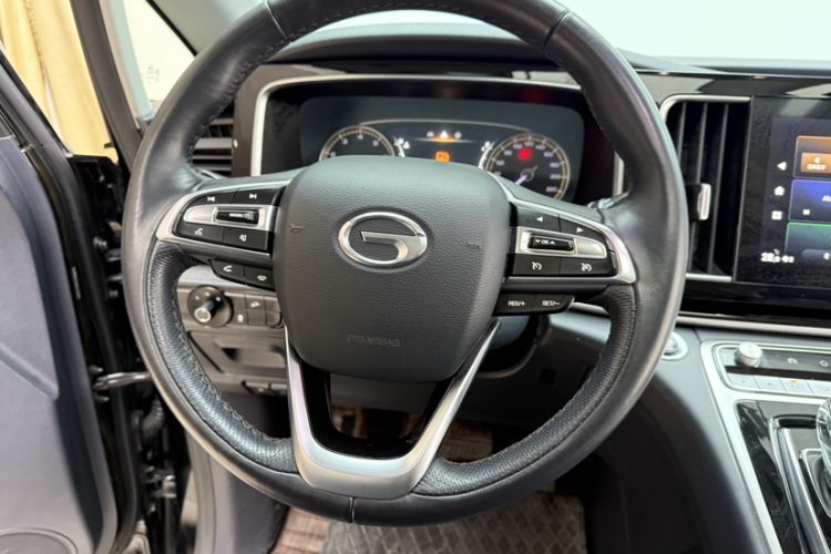 Used GAC Trumpchi M8 2023 Lingxiu Series 390T Deluxe Edition Steering Wheel