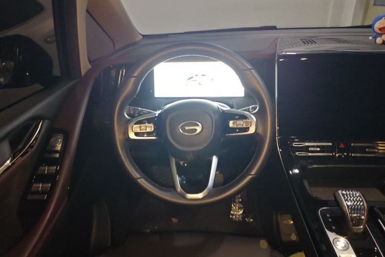 Used GAC Trumpchi M8 2023 Master Series 390T Ultimate Edition Steering Wheel