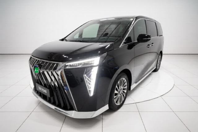 GAC Trumpchi M8 2023 Zongshi Series Dual-Motor Flagship Edition usata