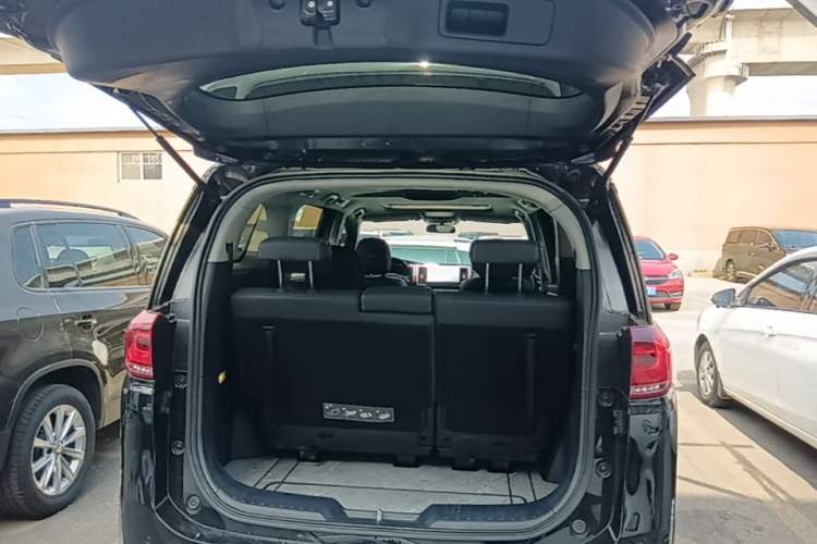 Used GAC Trumpchi M8 2023 Lingxiu Series 390T Deluxe Edition Trunk