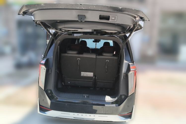 Used GAC Trumpchi M8 2023 Zongshi Series Dual-Motor Supreme Edition Trunk
