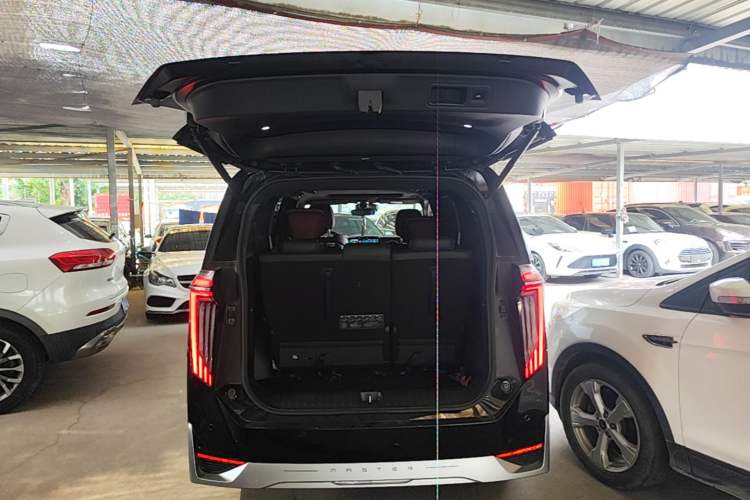 Used GAC Trumpchi M8 2023 Zongshi Series 400T Flagship Edition Trunk