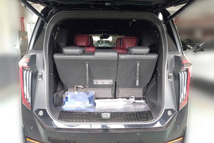 Used GAC Trumpchi M8 2023 Zongshi Series Dual-Motor Flagship Edition Trunk